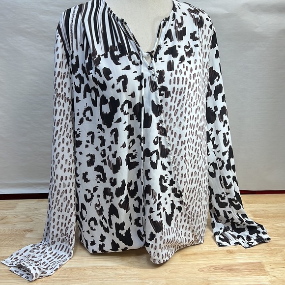 CAbi Animal Print Faux Wrap Scoop neck Long Sleeve Blouse - Picture 2 of 11